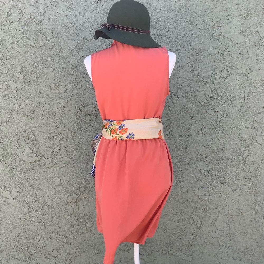 Demure Coral Dress - Picture 6 of 7